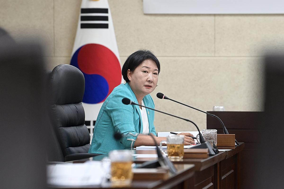  제2일차 행정사무감사