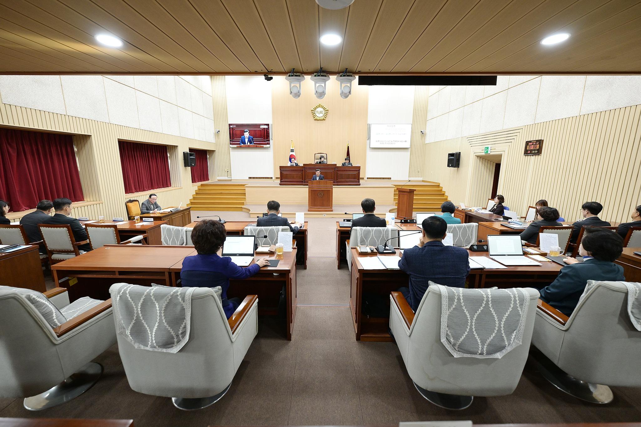 제298회 제2차 정례회 제7차 본회의